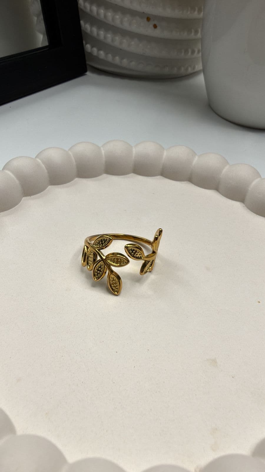 Adjustable Spril Leaf Ring (1)